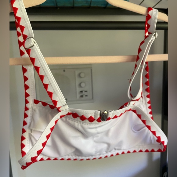 chic patterned bikini - Picture 5 of 9